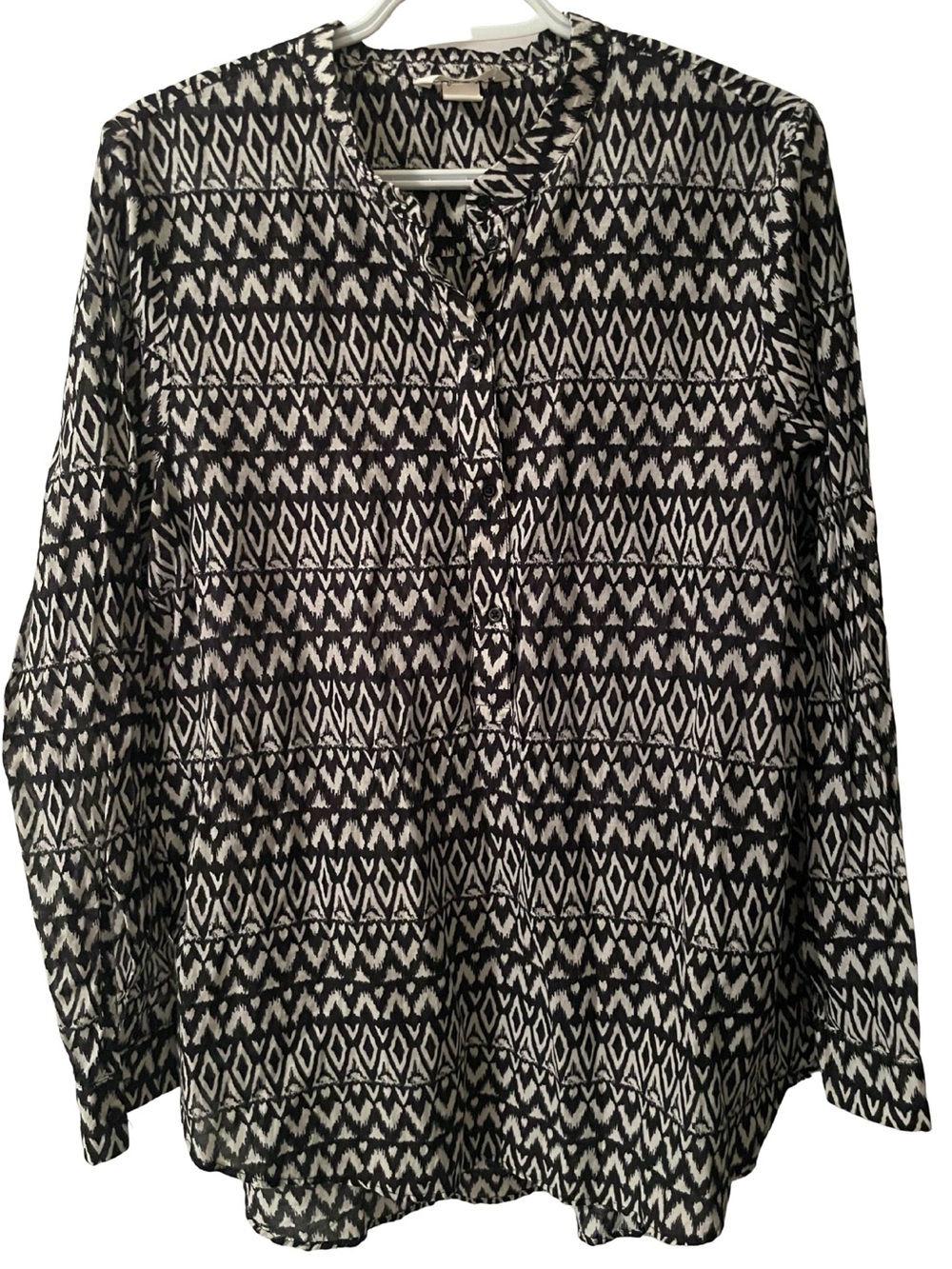 H&M 100% Cotton Black & White Geometric Long Sleeve Blouse